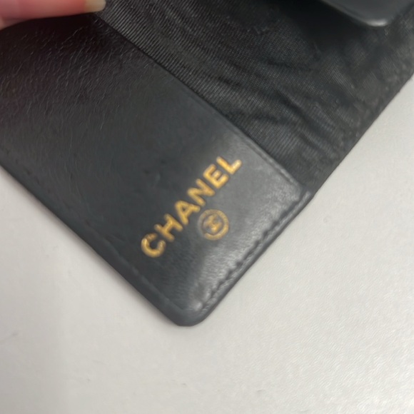 Chanel Key Chain Holder - Picture 5 of 7